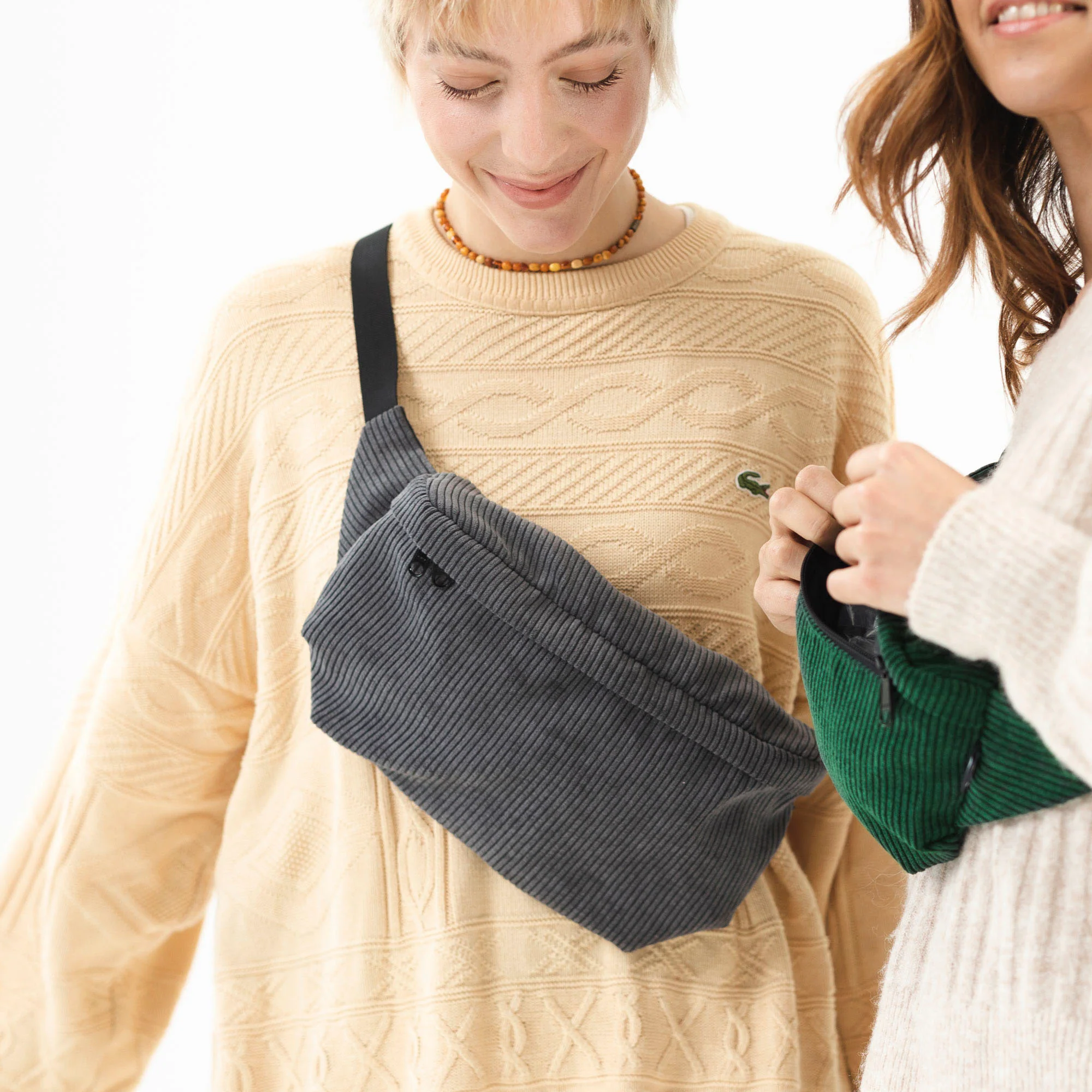 Bauchtasche Groß Eckig Cord - Image 34