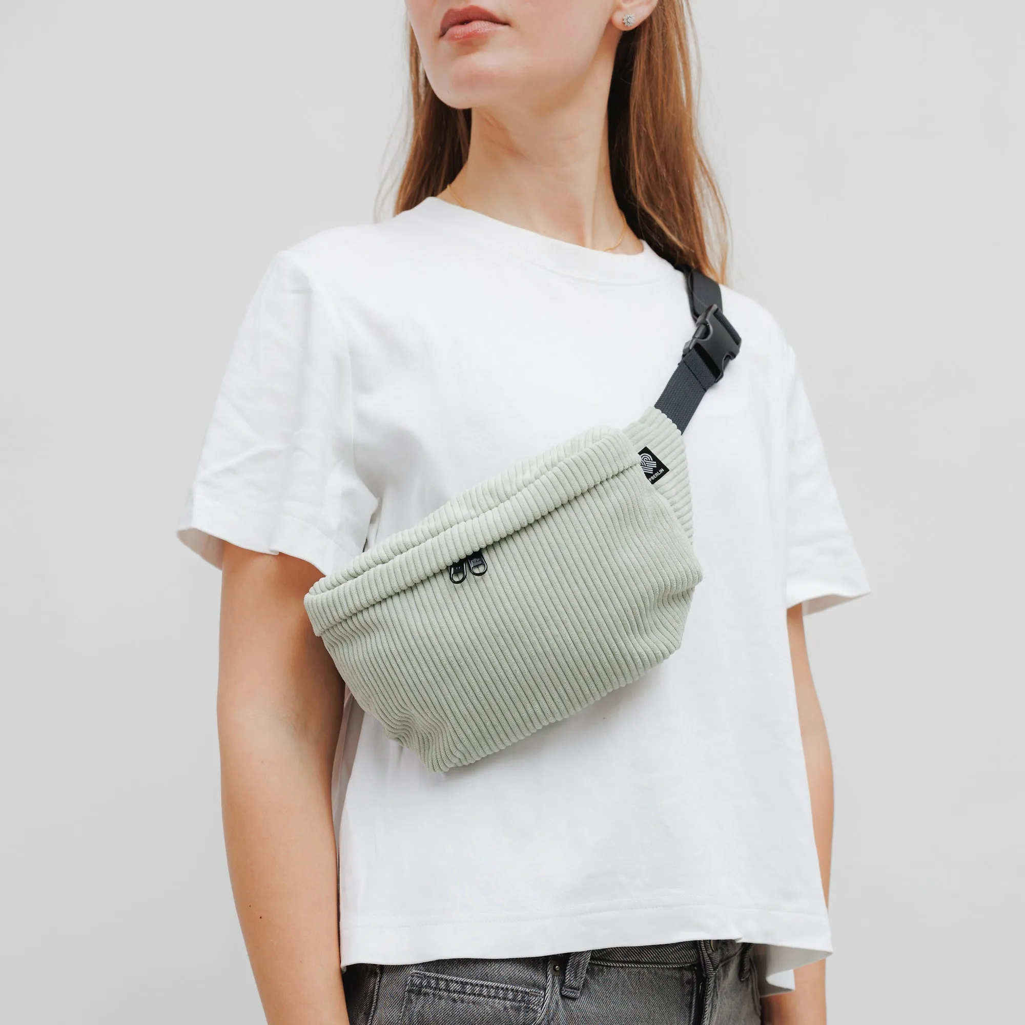 Bauchtasche Medium Eckig Cord - Image 38